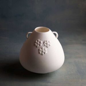 HEIMAT Vase – Bone China with Cornflower Relief